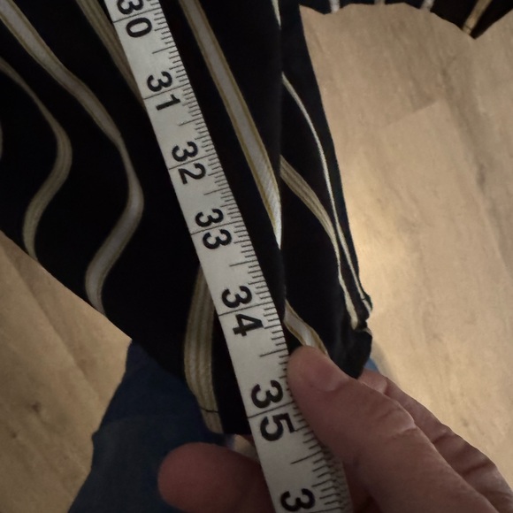 NWT - Picture 4 of 4